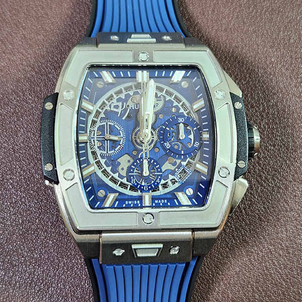 【BBF工場】人気が落ちないブランドのウブロスーパーコピー時計 スピリット オブ ビッグバン チタニウム 642.NX.7170.RX